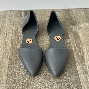Native Gray Women's Flats size 7